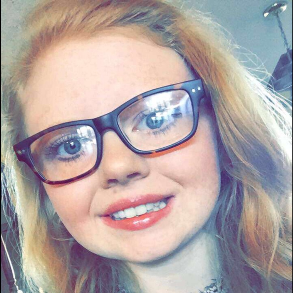 Meet your Posher, Melanie